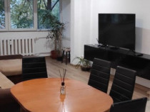 2 camere in zona Spitalului Judetean