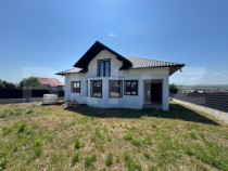 Case de vanzare , 130 mp construiti , 500 mp teren , zona r