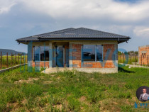 Casă/Vilă nouă de v&acirc;nzare &icirc;n Lilieci, Bacău
