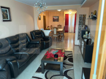 Apartament 4 camere decomandat zona Primaverii