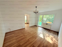 Apartament 3 camere, decomandat - zona Calea Bucuresti.