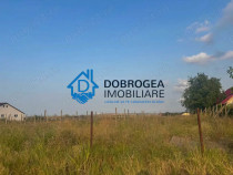 5000 MP TEREN INTRAVILAN LA INTRAREA IN MINERI ,DESCHIDERE