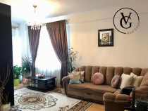 Apartament 3 camere - Loc de parcare inclus - Metrou Jiului