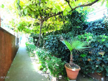 Palazu Mare - Strada Gheorghe Baritiu 16, casa cu teren d...