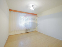 Apartament cu 3 camere decomandate de v&acirc;nzare, &icirc;n zona ...