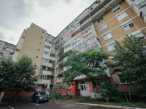 Apartament decomandat cu 3 camere de v&acirc;nzare, Rogerius