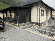 Casa individuala de inchiriat, 2 camere, zona Centru