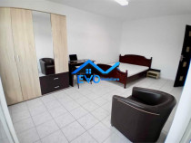 Apartament 2 camere, decomandat, aer conditionat, zona Podul