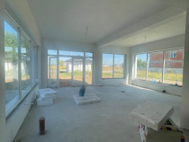 Spațiu comercial 125 mp cu 3 locuri de parcare incluse –finalizat 2024