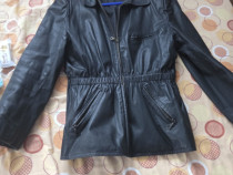 Geaca din piele, material bun