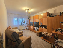 Apartament cu balcon inchis si centrala proprie in cartierul