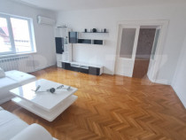 Apartament spațios în casă, Brașov – zonă liniștită