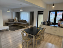 Apartament de 3 camere Tractorul-Orientare Optima