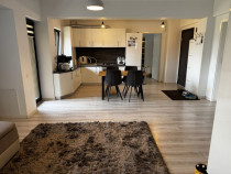 Apartament de 3 camere Tractorul-Orientare Optima