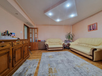 Neagoe Vodă- 3 camere decomandate/două balcoane/privelișt