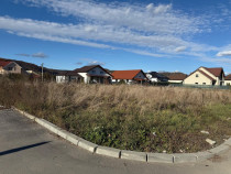Teren intravilan 600 MP zona Bența