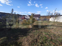 Teren intravila de vanzare, 700 mp, in zona dealuri - IZVORU