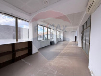 Birou luminos 70 mp &icirc;n clădire modernă, zona Calea Dum...