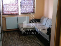 Garsoniera , mare , Gheorghe Lazar