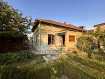 Casă individuală cu teren si garaj in zona Gara de Est,...