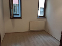 2cam-studio partial mobilat+parcare/20min metrou Leonida/...