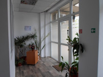 Spatiu comercial cu acces stradal in Ploiesti, ultracentral.