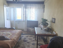 Apartament cu 3 camere in zona Micro 38