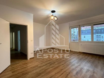 Apartament cu o camera, Zona Medicinei, Prima inchiriere