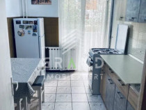 Chirie Apartament Spațios cu 2 Camere | Etaj 2 | Balcon În