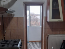 Apartament 3 camere de inchiriat Str. Rosiorilor