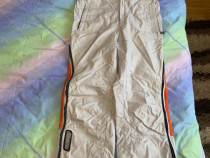 Pantaloni pentru schi