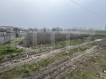 Teren 2000 mp, zona Dragutesti