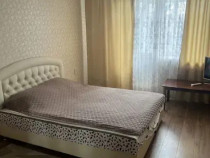 Garsoniera zona Universitate