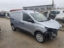 Dezmembrez Renault Express 1.5 Blue dCi an 2023 35.000 km