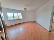 Ap.3 camere, et.2, 67mp, Str. Drăgăneṣti, Bl.12