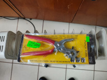 Cleste dat gauri la pantaloni