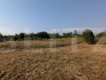 Teren intravilan pentru construcție case &ndash; Priseaca, jud