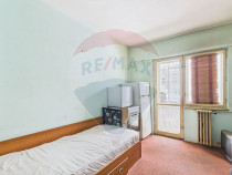 Apartament 3 camere de vanzare, Piata Progresul