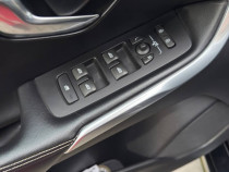 Volvo V40 R-Design | 2.0 D4 190 CP | Manuală |