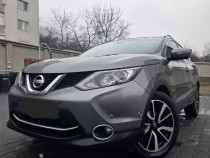 Nissan Qhashqai 1.5 dci model TEKNA+