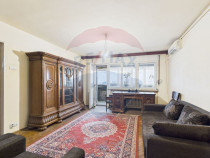 Apartament cu 3 camere &icirc;n zona &ndash; 1 Mai / Domenii