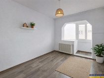 Tur Virtual! Locuinta luminoasa, design aerisit, Stefan cel