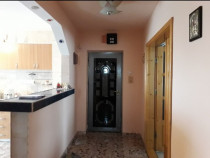 Apartament cu 3 camere decomandate Zona Burdujeni