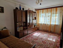 Apartament cu 3 camere decomandate Zona George Enescu