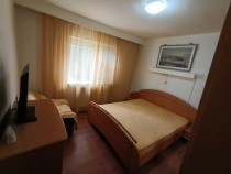 Apartament cu 1 camera decomandat zona CETATII