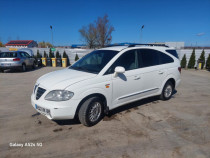 Ssangyong RODIUS, an 2007, 7 locuri + rate direct in parc