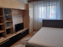Inchiriez Apartament 2 camere Astra/Racadau, loc parcare, confort
