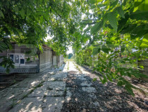 Casă demolabila, teren ideal 1839 mp, zona Bărăbanț - Al