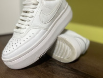 Pantofi sport Nike Court Vision Alta, marime 38