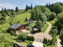 Cabana de lemn rotund si 2 A frame -uri Bucovina/ Frasin